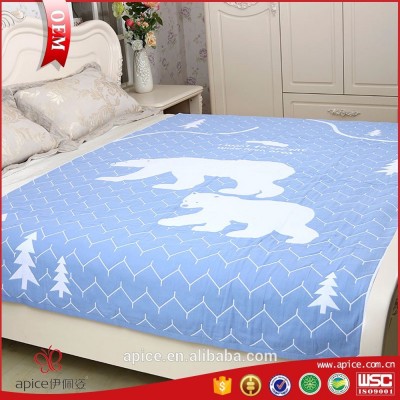 polar bear design 3 layer gauze bed cover sheet